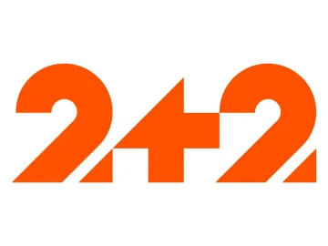 The logo of 2+2 TV
